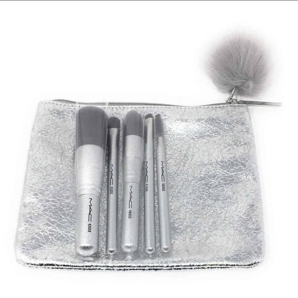 MAC Silver Makeup Brush Set with Pouch